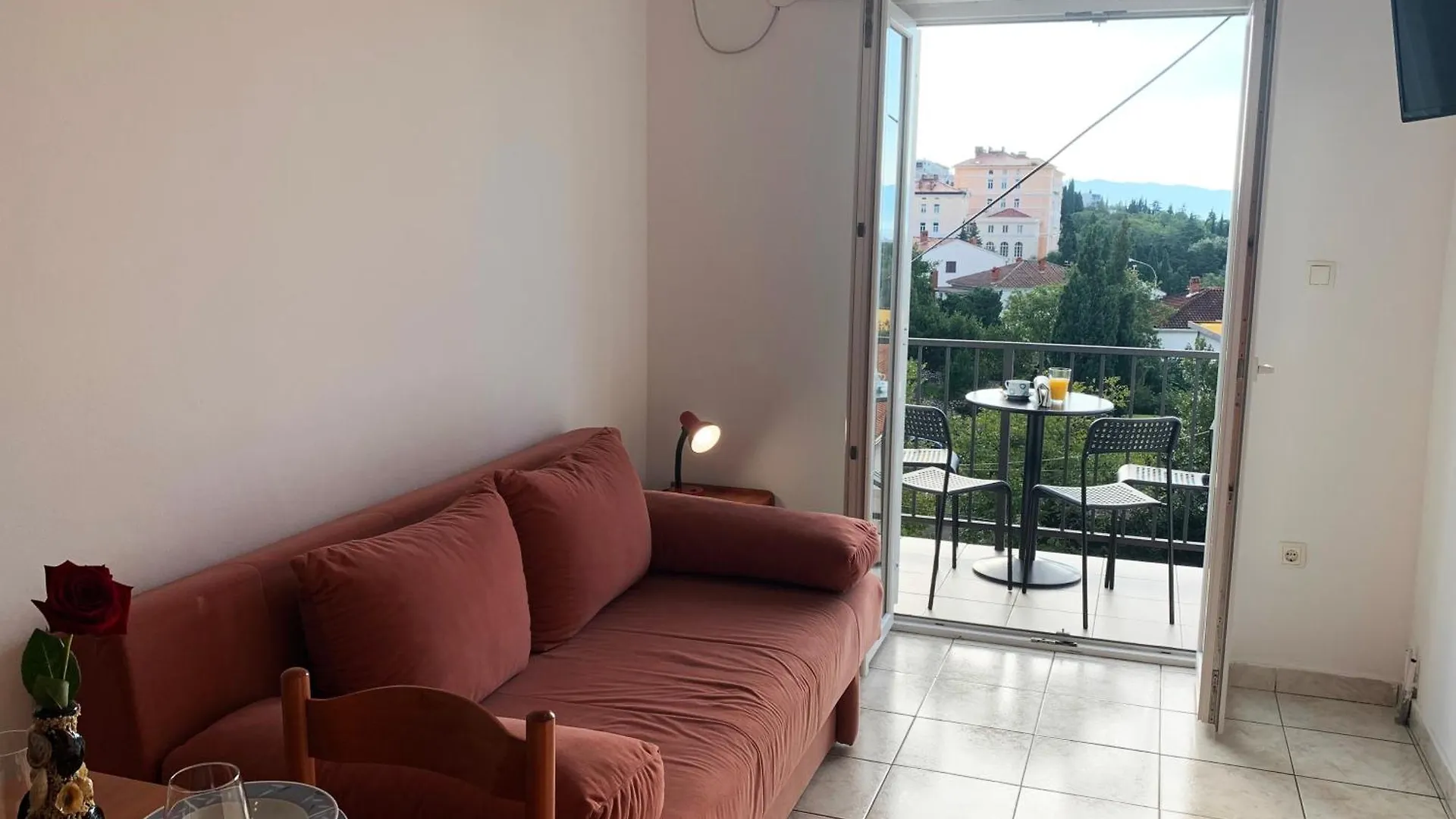 Apartments Julija Crikvenica 0*,  Croazia